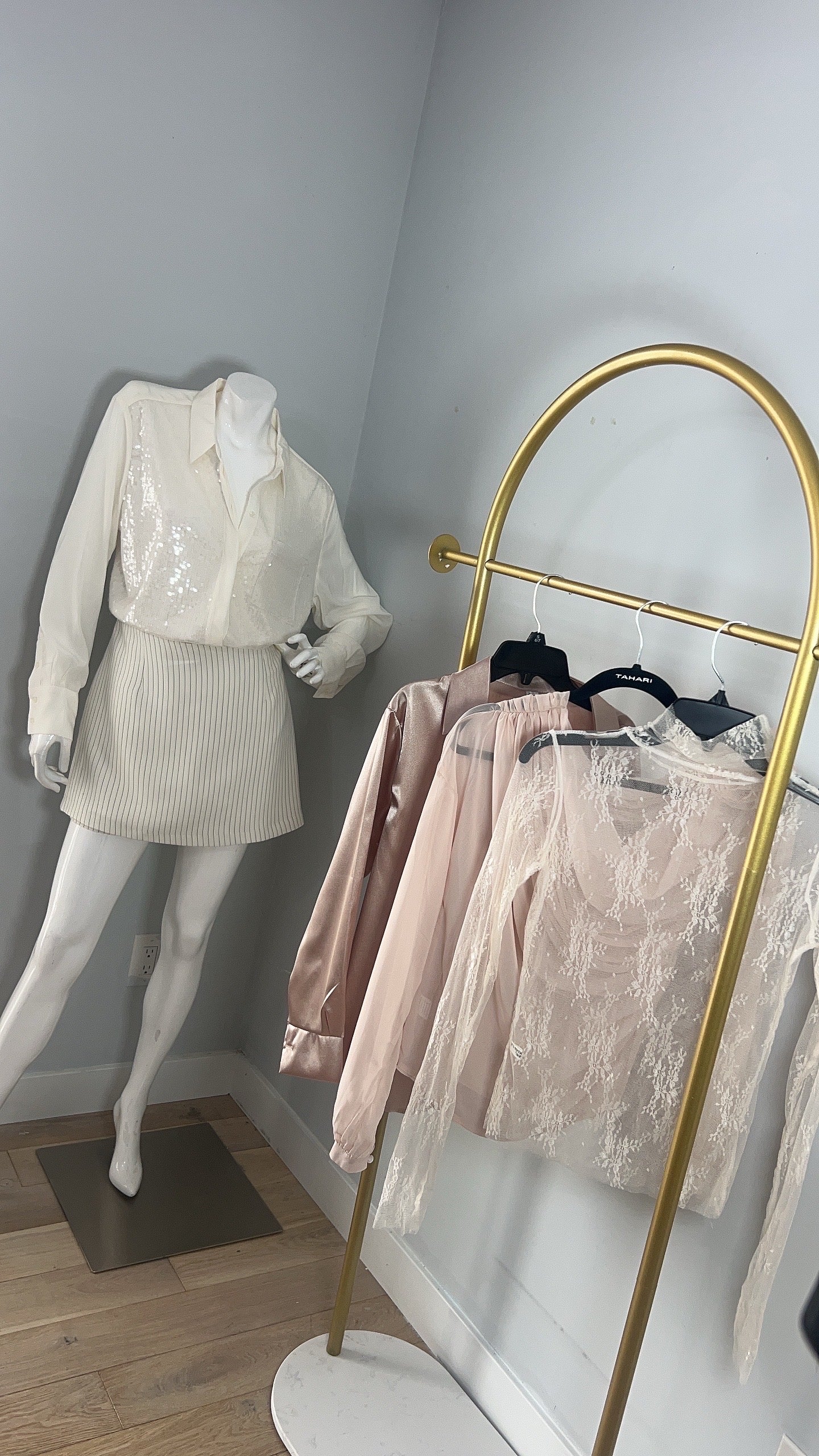 Ivory Shiny Long Slevee Shirt
