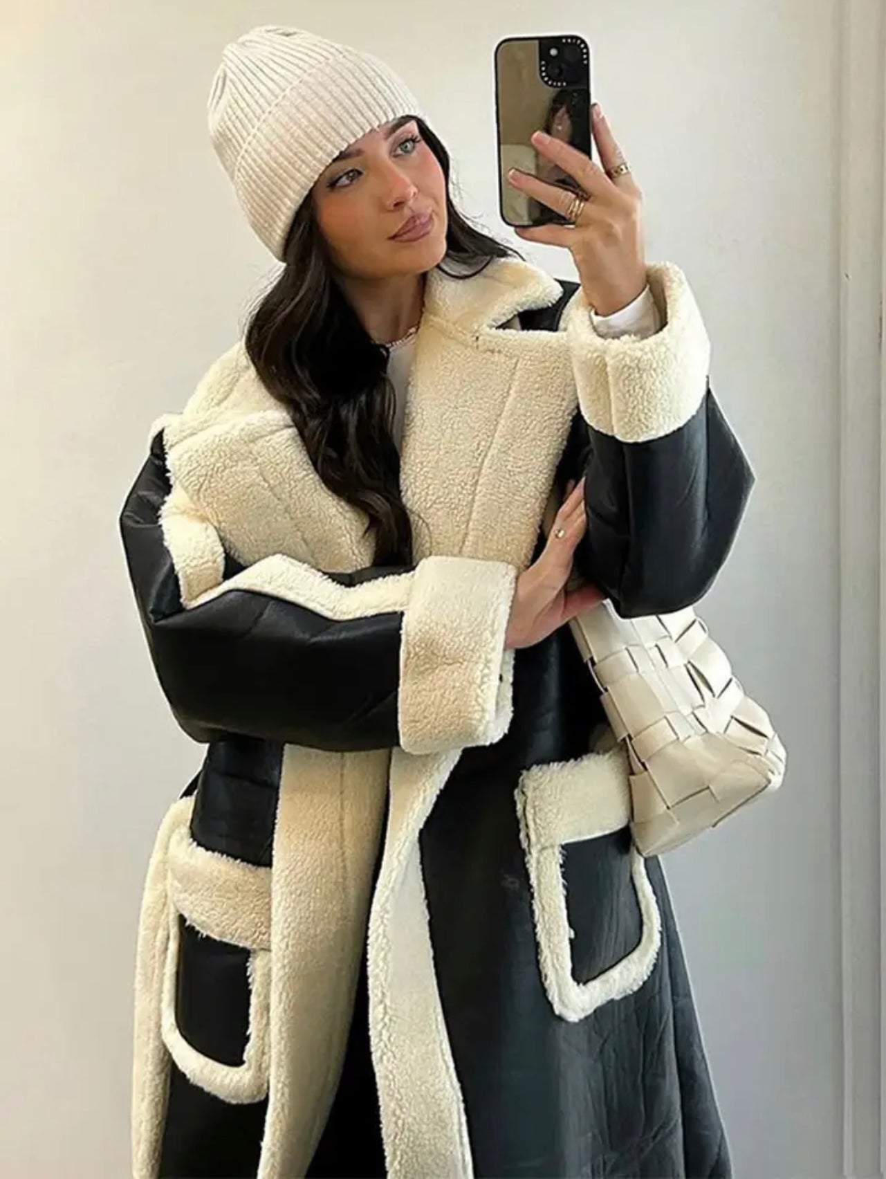 Ivory/Black Coat