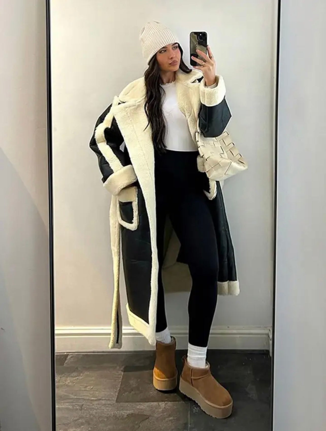 Ivory/Black Coat